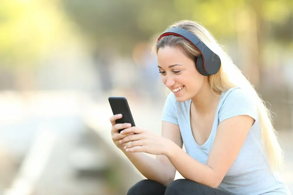 woman listening to audiobook